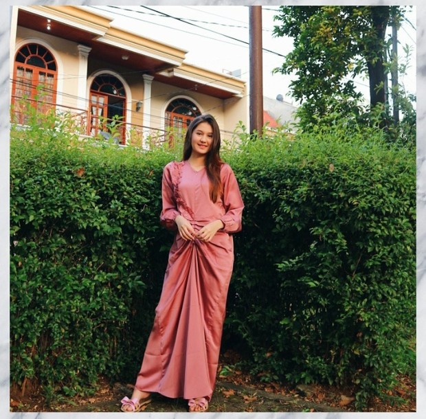 10 Potret Zoe Abbas Jackson