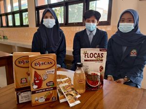 Kudapan Abon dari Kulit Singkong Buatan Siswa SMAN 3 Ponorogo Cocok untuk Takjil Kudapan Abon dari Kulit Singkong Buatan Siswa SMAN 3 Ponorogo Cocok untuk Takjil