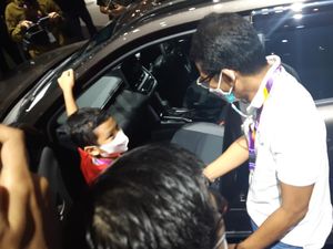 Sandiaga Uno Beli Mobil Hybrid Rp 500 Jutaan Nyicil, Singgung Gaji Menteri