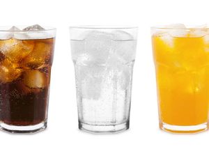 Minum Air Dingin Saat Buka Puasa, Amankah untuk Kesehatan?