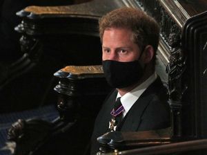 Pangeran Harry Tiba Usai Ratu Elizabeth Wafat, Meghan Markle Tak Ikut Pangeran Harry Tiba Usai Ratu Elizabeth Wafat, Meghan Markle Tak Ikut