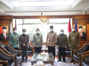 Ke Gubernur Sumbar, Mendagri Minta Perlunya Investasi dari Para Perantau Ke Gubernur Sumbar, Mendagri Minta Perlunya Investasi dari Para Perantau