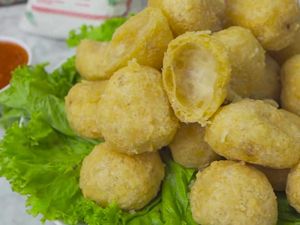 3 Resep Bakso Ayam yang Gurih Mantul, Enak Dimakan Kapan Saja 3 Resep Bakso Ayam yang Gurih Mantul, Enak Dimakan Kapan Saja