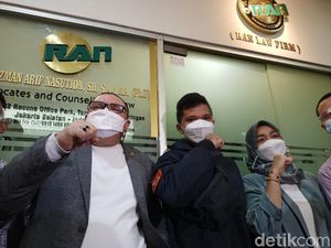 Kuasa Hukum Sandi Pertanyakan Urgensi Panggilan Kemendagri