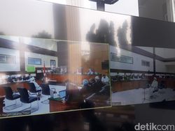 Megamendung Zona Merah Corona Saat Habib Rizieq Bikin Kerumunan