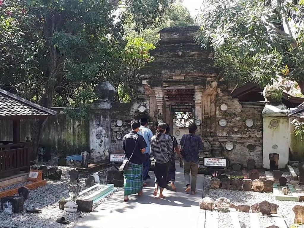 Ornamen Komplek Makam Jadi Bukti Syiar Islam Sunan Bonang di Tuban Ornamen Komplek Makam Jadi Bukti Syiar Islam Sunan Bonang di Tuban