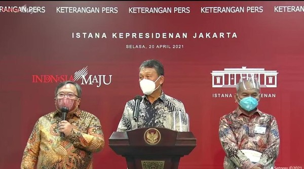 Bambang Brodjonegoro (pertama dari kiri)/Andhika-dBambang Brodjonegoro (pertama dari kiri)/ BPMI Setpres Bambang Brodjonegoro (pertama dari kiri)/Andhika-dBambang Brodjonegoro (pertama dari kiri)/ BPMI Setpres