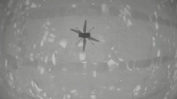 Momen Bersejarah Pertama Kali Helikopter Terbang di Mars