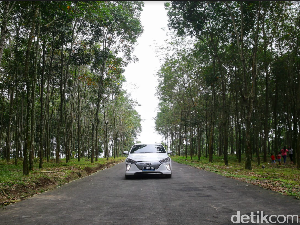 Hyundai Tidak Melihat Ada Persaingan Mobil Listrik di Indonesia Hyundai Tidak Melihat Ada Persaingan Mobil Listrik di Indonesia