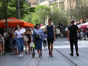 Kasus Corona Turun Drastis, Israel Cabut Aturan Pakai Masker