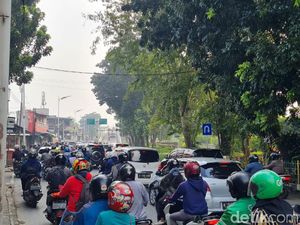 Pagi Ini, Lalin Jelang Flyover Tapal Kuda Ramai Lancar Pagi Ini, Lalin Jelang Flyover Tapal Kuda Ramai Lancar