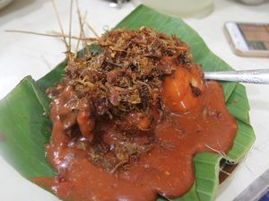 Lamak Bana! Sate Padang Khas Pariaman Berkat Doa Ibu di Margonda