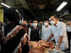 Kata Mendag Mengapa Harga Ayam di Surabaya Naik