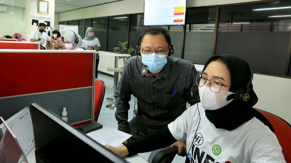 Momen Jajaran Manajemen Sapa Pelanggan Pelni