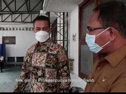 Momen Wagub Sumut Marah Lihat Lokasi Swab Berantakan