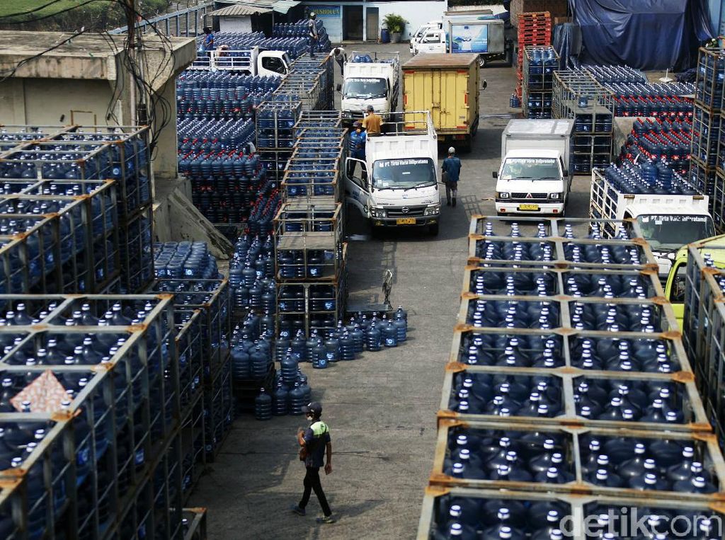Proses Pascaproduksi Jadi Penyebab Kandungan BPA di Galon Kemasan Proses Pascaproduksi Jadi Penyebab Kandungan BPA di Galon Kemasan