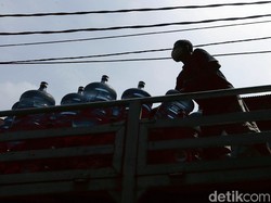 KLHK: Kemasan Guna Ulang Selalu Lebih Baik Dibanding yang Sekali Pakai