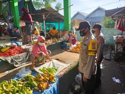 Polres Lotara Minta Pengunjung Pasar Disiplin Prokes