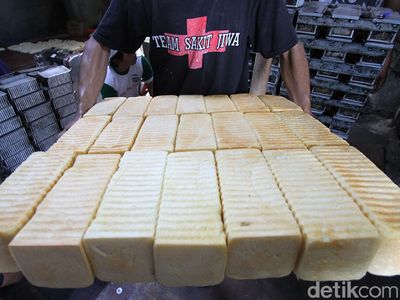 Produsen Roti di Solo Kebanjiran Order Selama Ramadhan