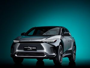 Bakal Dipakai KTT G20, Mobil Listrik Toyota bZ4X Malah Kena Recall Bakal Dipakai KTT G20, Mobil Listrik Toyota bZ4X Malah Kena Recall