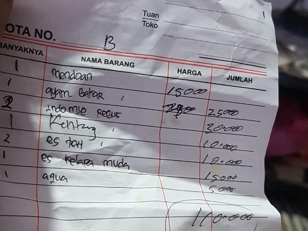 Viral Warung Makan Getok Harga dan Makanan Indonesia Paling Enak di Dunia Viral Warung Makan Getok Harga dan Makanan Indonesia Paling Enak di Dunia