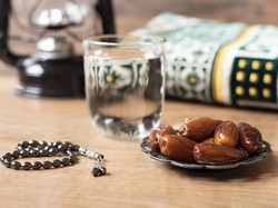 Pentingnya Penuhi Kebutuhan Mineral dan Cairan Selama Berpuasa