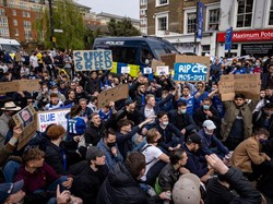 Fans Chelsea Demo European Super League, Dituding Ada Dalangnya