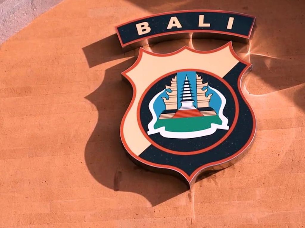 Selidiki 14 Laporan, Polda Bali Kesulitan Ungkap Kasus Pinjol Ilegal Selidiki 14 Laporan, Polda Bali Kesulitan Ungkap Kasus Pinjol Ilegal