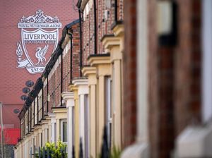 John W Henry Selesai, Liverpool Mending Cari Pemilik Baru