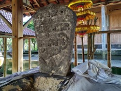 Di Petilasan Syekh Subakir Ada Prasasti Kerajaan Kadiri