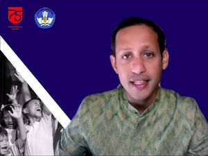 Nadiem Makarim: Kamus Sejarah Disusun 2017, Sebelum Saya Menjabat Nadiem Makarim: Kamus Sejarah Disusun 2017, Sebelum Saya Menjabat