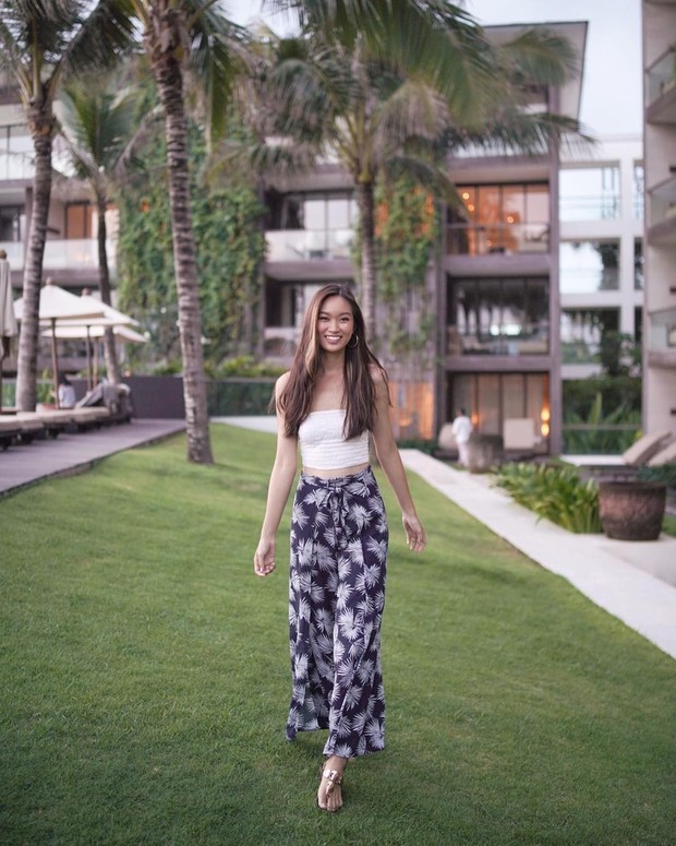 Ide OOTD serba putih ala Danella Ilene.