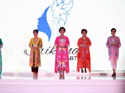 Hari Kartini, Beliau Bukti Perempuan Bisa Menginspirasi di Kondisi Tersulit