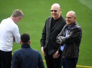Siapa Keluarga Glazer yang Mau Jual Manchester Uniterd? Ini Profilnya Siapa Keluarga Glazer yang Mau Jual Manchester Uniterd? Ini Profilnya