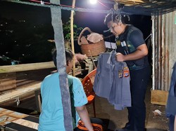 Polwan Gadungan di Bitung Ditangkap Usai Foto Mesra Sesama Jenis