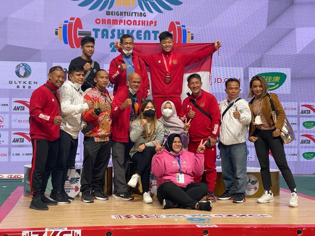 Rahmat Erwin Juga Kantongi Perunggu di Kejuaraan Asia Angkat Besi Rahmat Erwin Juga Kantongi Perunggu di Kejuaraan Asia Angkat Besi