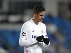 Real Madrid Rela Jual Raphael Varane ke MU