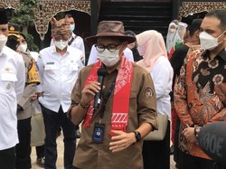 Zona Merah Jawa-Bali Turun, Sandiaga: Tetap Eling Lan Waspodo