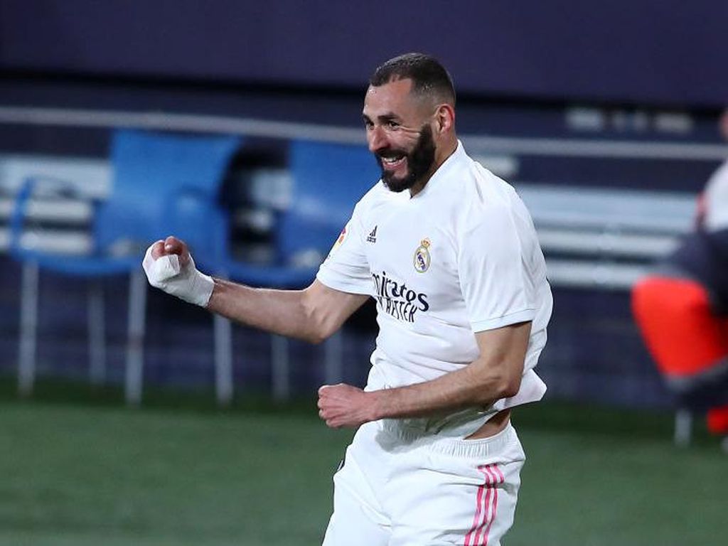 Menjelma Jadi Mesin Gol Madrid, Benzema Samai Torehan Raul Menjelma Jadi Mesin Gol Madrid, Benzema Samai Torehan Raul
