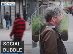 Unik, Masker Rumah Kaca Anti Corona Ini Punya Tanaman Hidup di Dalamnya