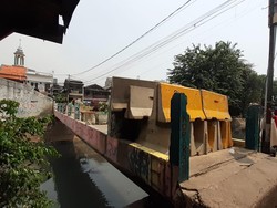 Rawan Tawuran, Jembatan Kota Paris Akan Jadi Taman Jembatan Persatuan