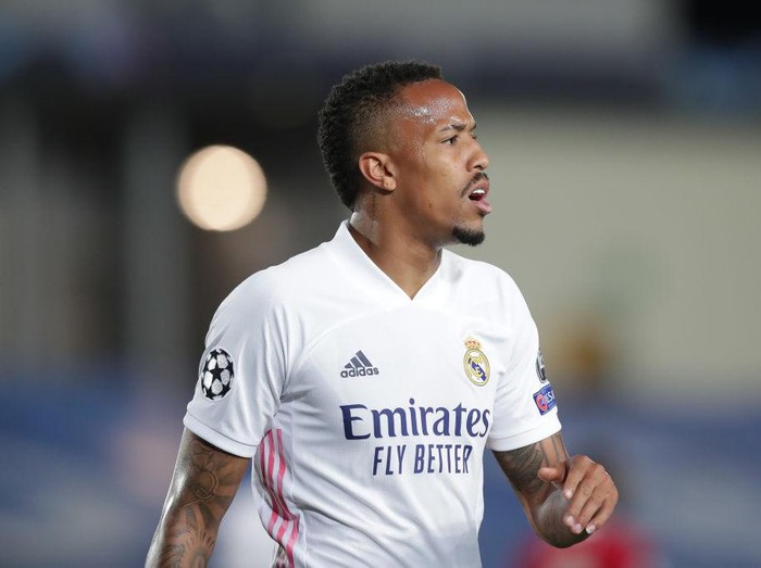 MADRID, SPAIN - APRIL 06: Eder Gabriel Militao of Real Madrid CF reacts during the UEFA Champions League Quarter Final match between Real Madrid and Liverpool FC at Estadio Alfredo Di Stefano on April 06, 2021 in Madrid, Spain. Sporting stadiums around Spain remain under strict restrictions due to the Coronavirus Pandemic as Government social distancing laws prohibit fans inside venues resulting in games being played behind closed doors. (Photo by Gonzalo Arroyo Moreno/Getty Images)