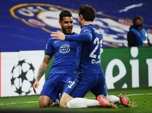 Chelsea Cari Bek Kiri