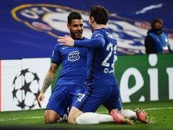 Chelsea Cari Bek Kiri