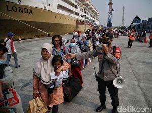 Menkes: Mutasi Baru Corona Banyak Ditemukan di Dermaga