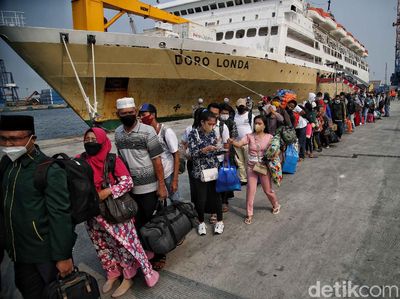 Jakarta Kedatangan Ratusan Pemudik