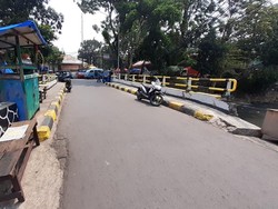 Jembatan Kota Paris Ditutup, Ini Akses Utama Kampung Rawa-Tanah Tinggi