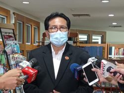 Jubir Ngaku Tak Bahas Reshuffle Kabinet Saat Dipanggil Jokowi