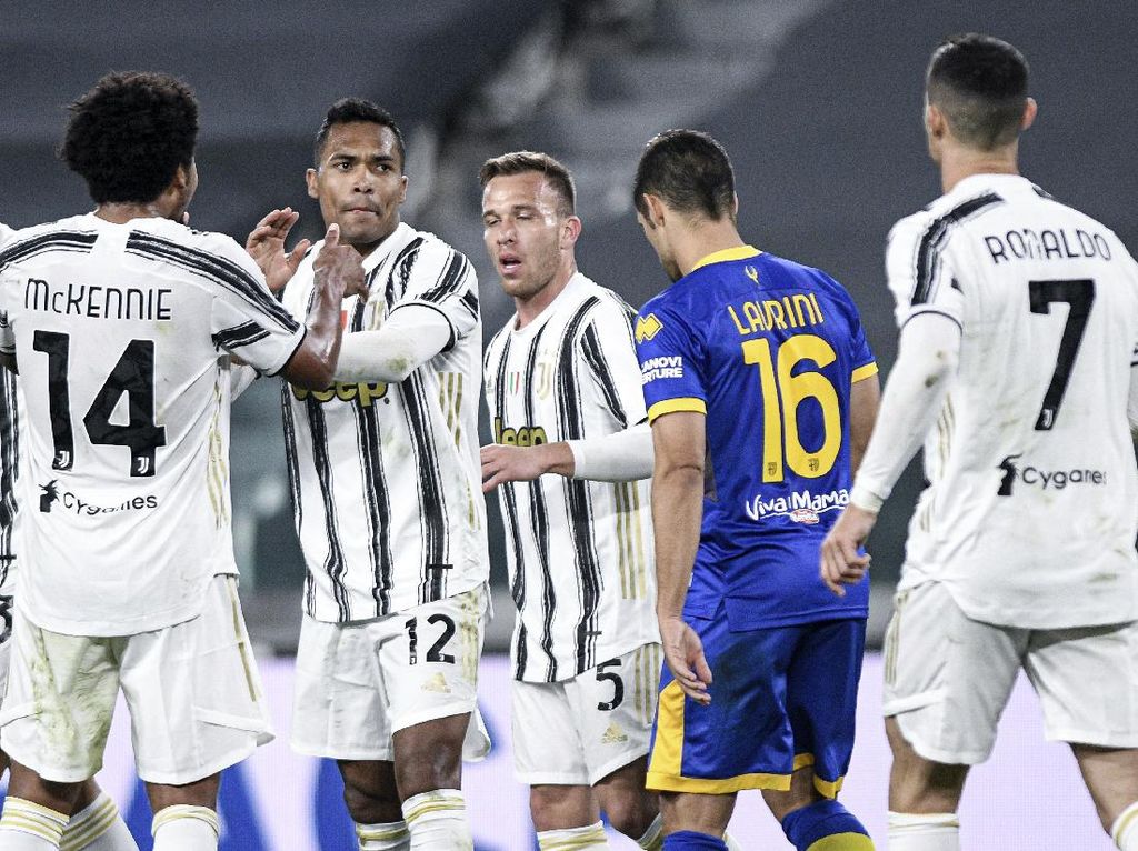 Juventus Vs Parma: Alex Sandro Brace, Bianconeri Menang 3-1 Juventus Vs Parma: Alex Sandro Brace, Bianconeri Menang 3-1