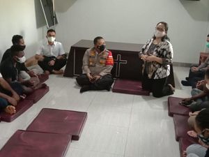 Polres Tangsel Gandeng Mahasiswa Papua sebagai Tenaga Vaksinator Polres Tangsel Gandeng Mahasiswa Papua sebagai Tenaga Vaksinator